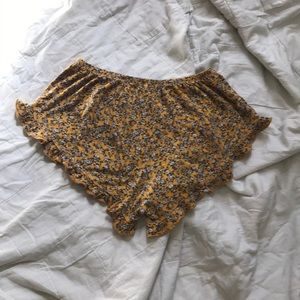 YELLOW FLORAL PRINTED SHORTS